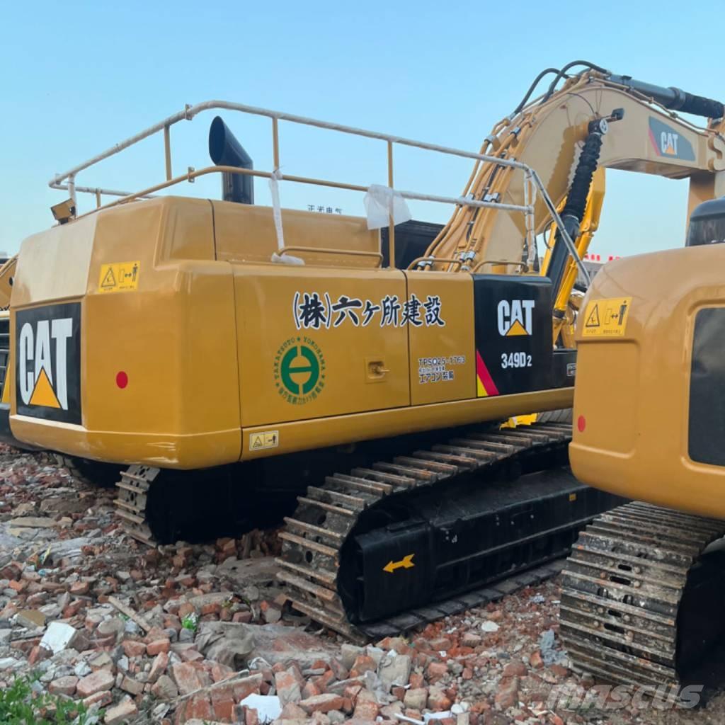 CAT 349 D Pelle sur chenilles