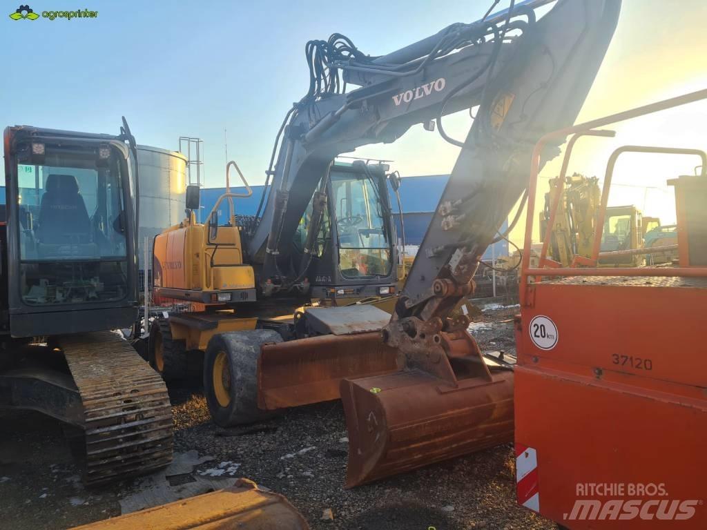 Volvo EW 140 C Pelle sur pneus