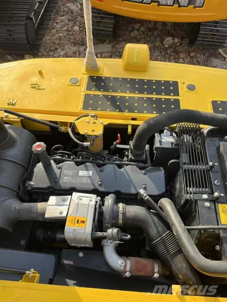 Komatsu 240-8 Pelle sur chenilles
