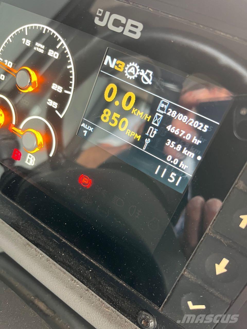 JCB TM 320 Agri Chargeuse sur pneus