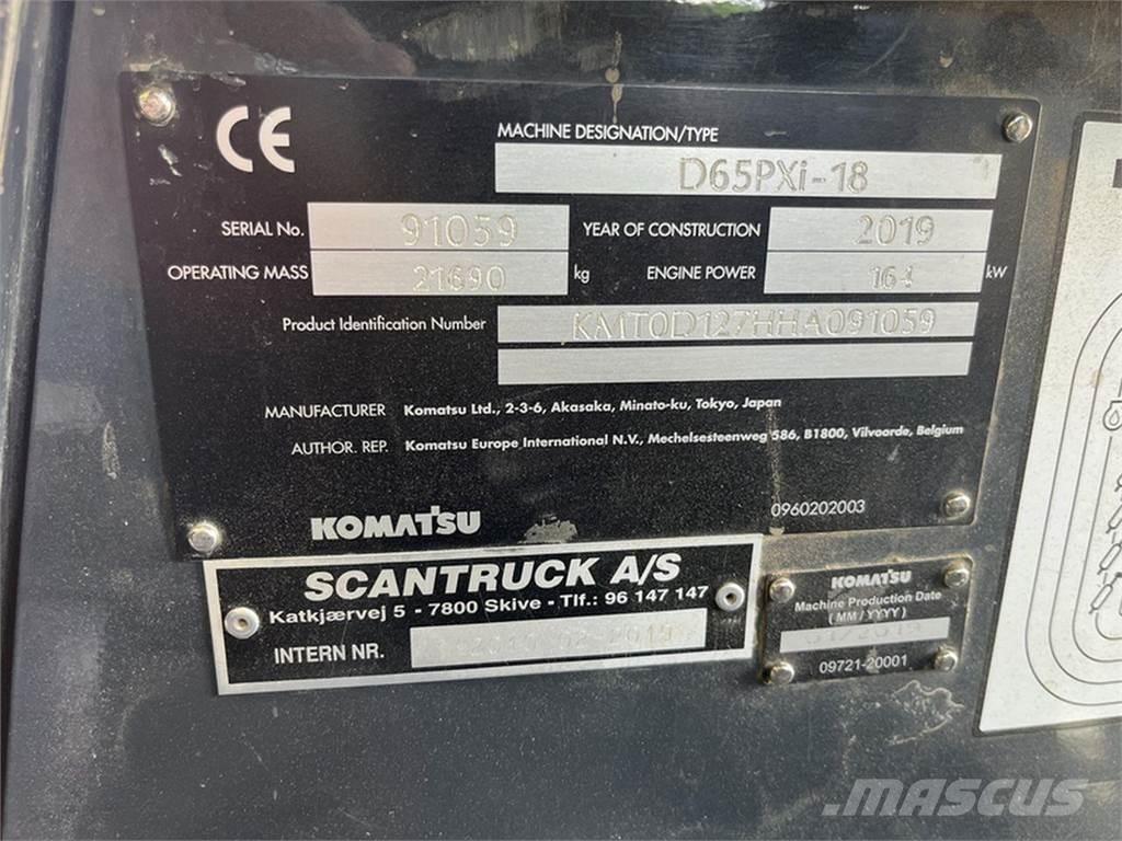 Komatsu D65PXI-18 Bouteurs sur chenilles