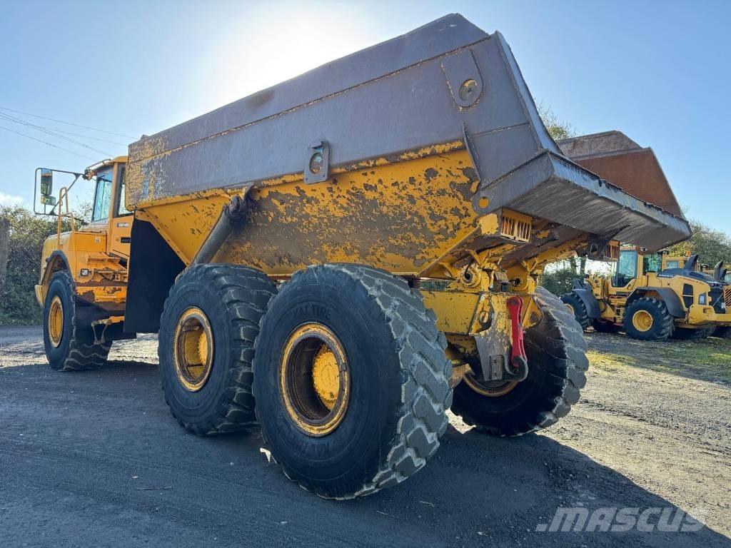 Volvo A 25 D Tombereau articulé