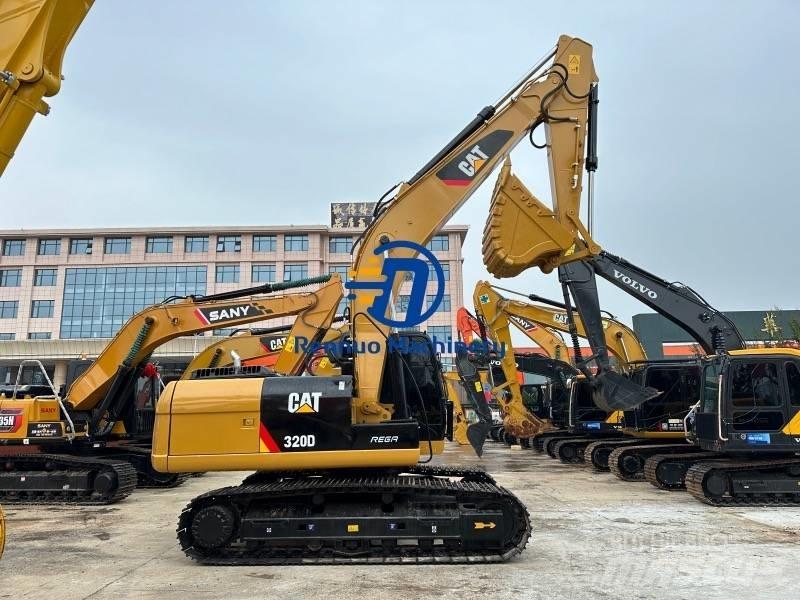 CAT 320D Pelle sur chenilles