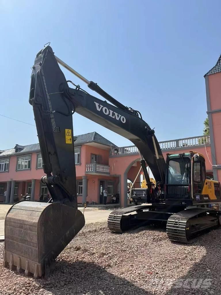 Volvo EC 240 Pelle sur chenilles