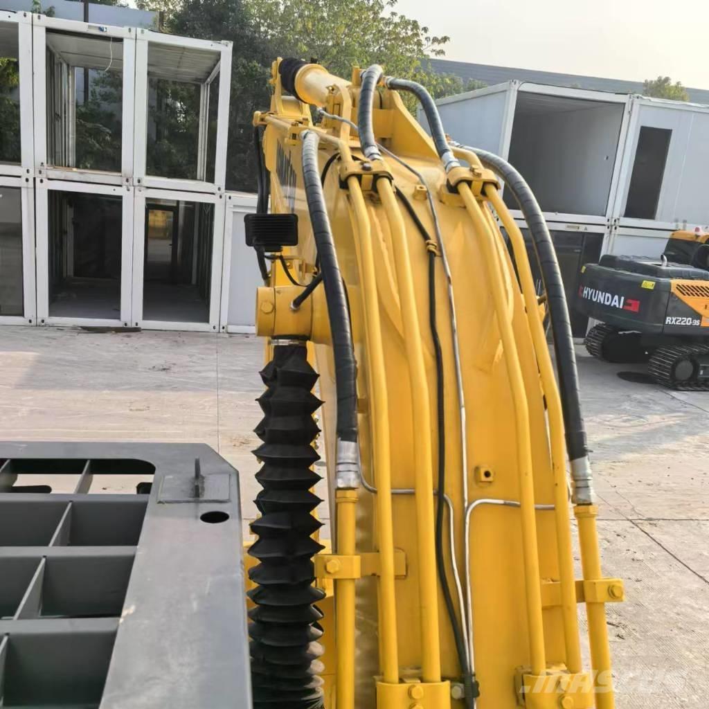 Komatsu PC 130 Mini pelle < 7t