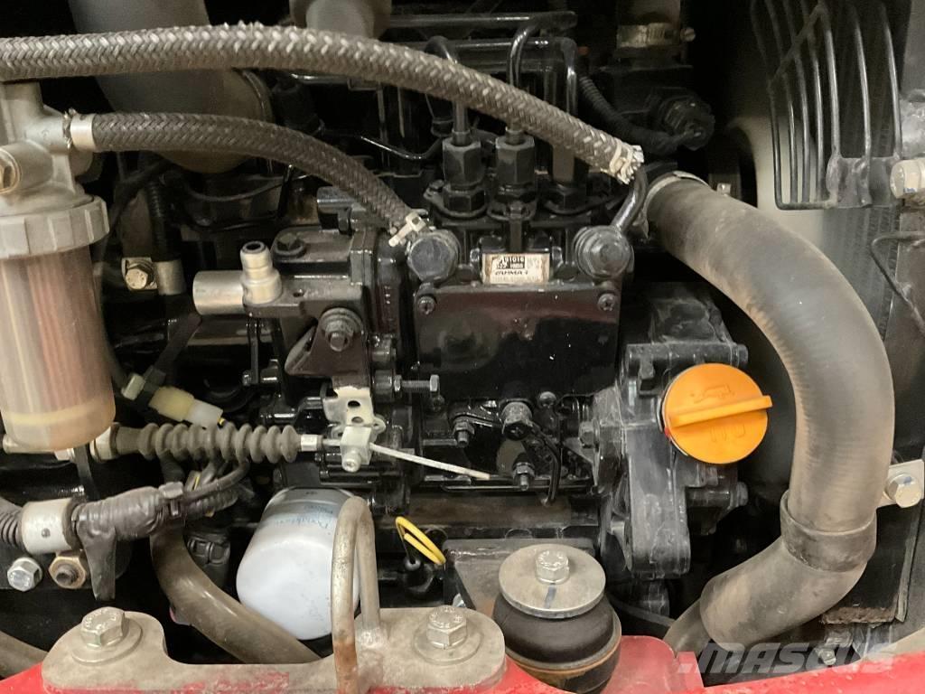 Takeuchi TB 216 Mini pelle < 7t