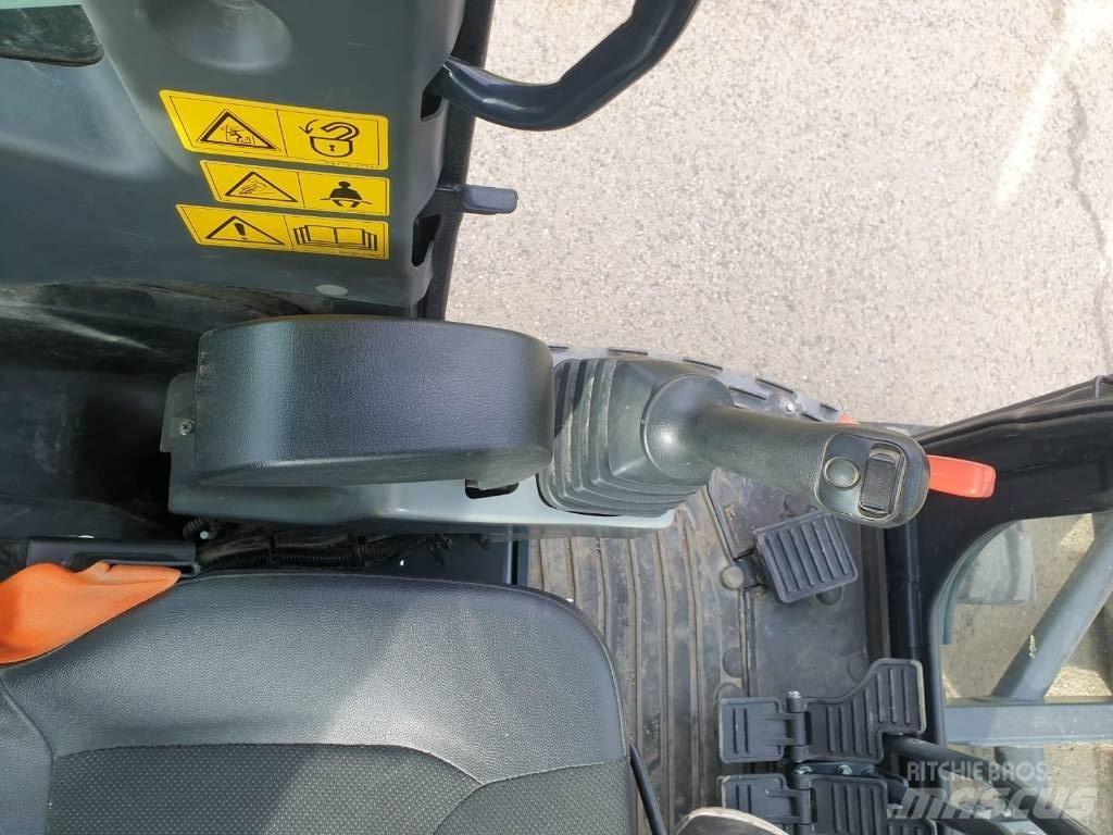 Kubota KX 042-4A Mini pelle < 7t
