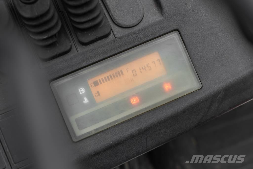 Manitou MI 30 D Chariots diesel