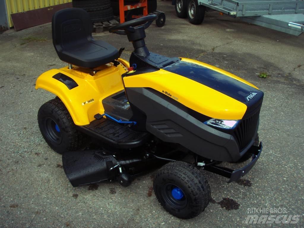 Stiga E-Ride S 300 Tondeuses montées