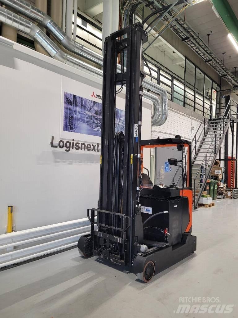 Rocla HXX25 Chariot à mât rétractable