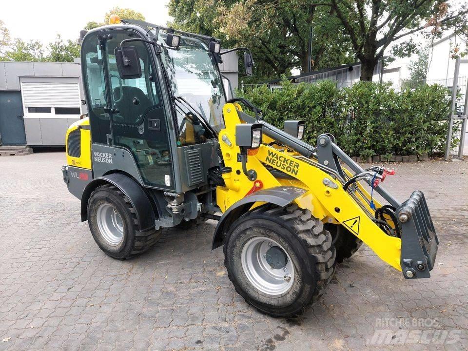 Wacker Neuson WL28 Chargeuse sur pneus