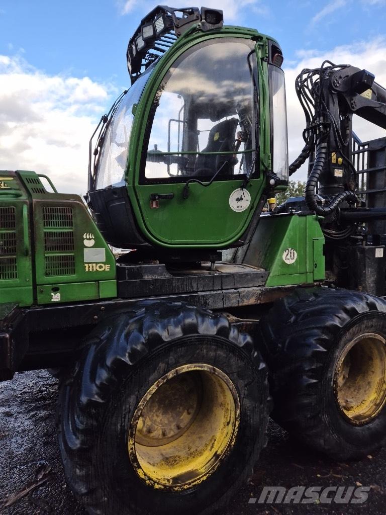 John Deere 1110 E Porteur