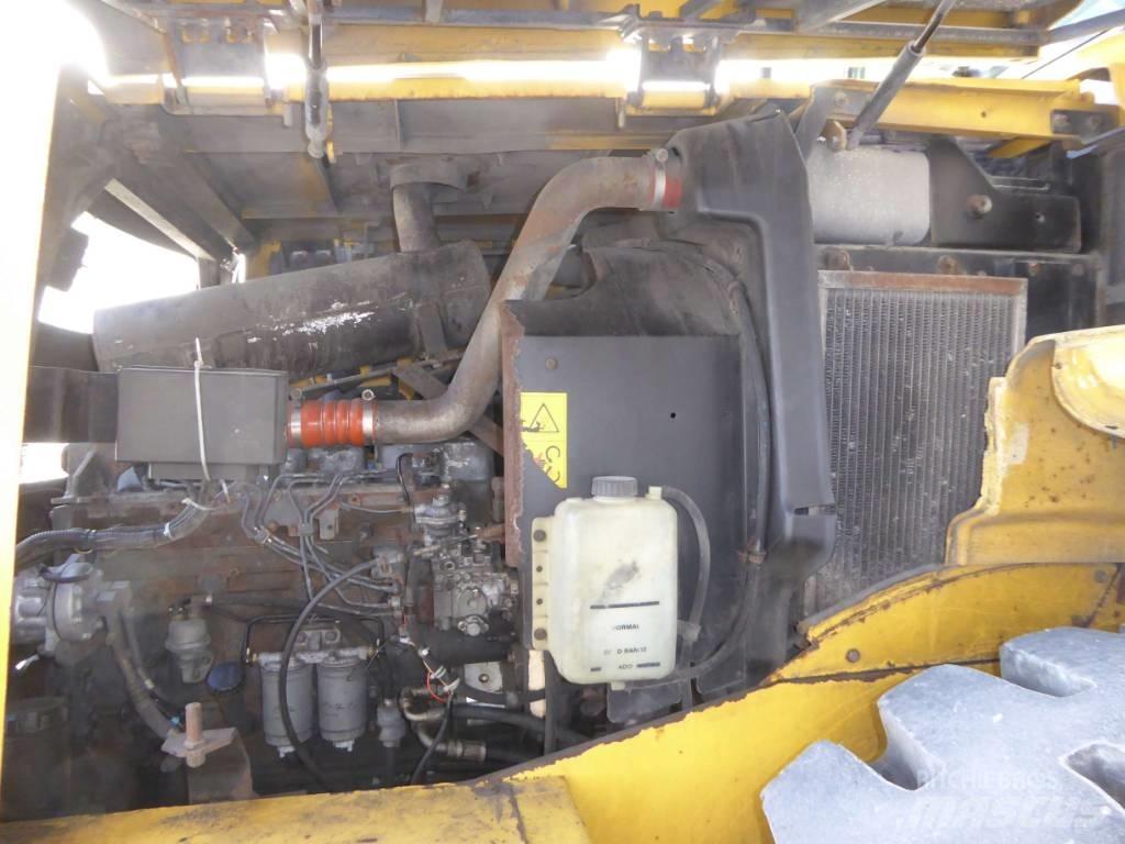 New Holland W130 Chargeuse sur pneus