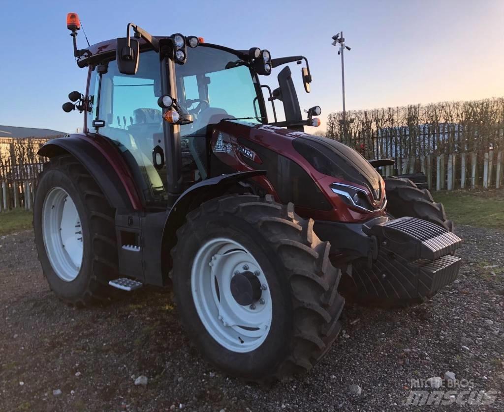 Valtra G125EA Tracteur