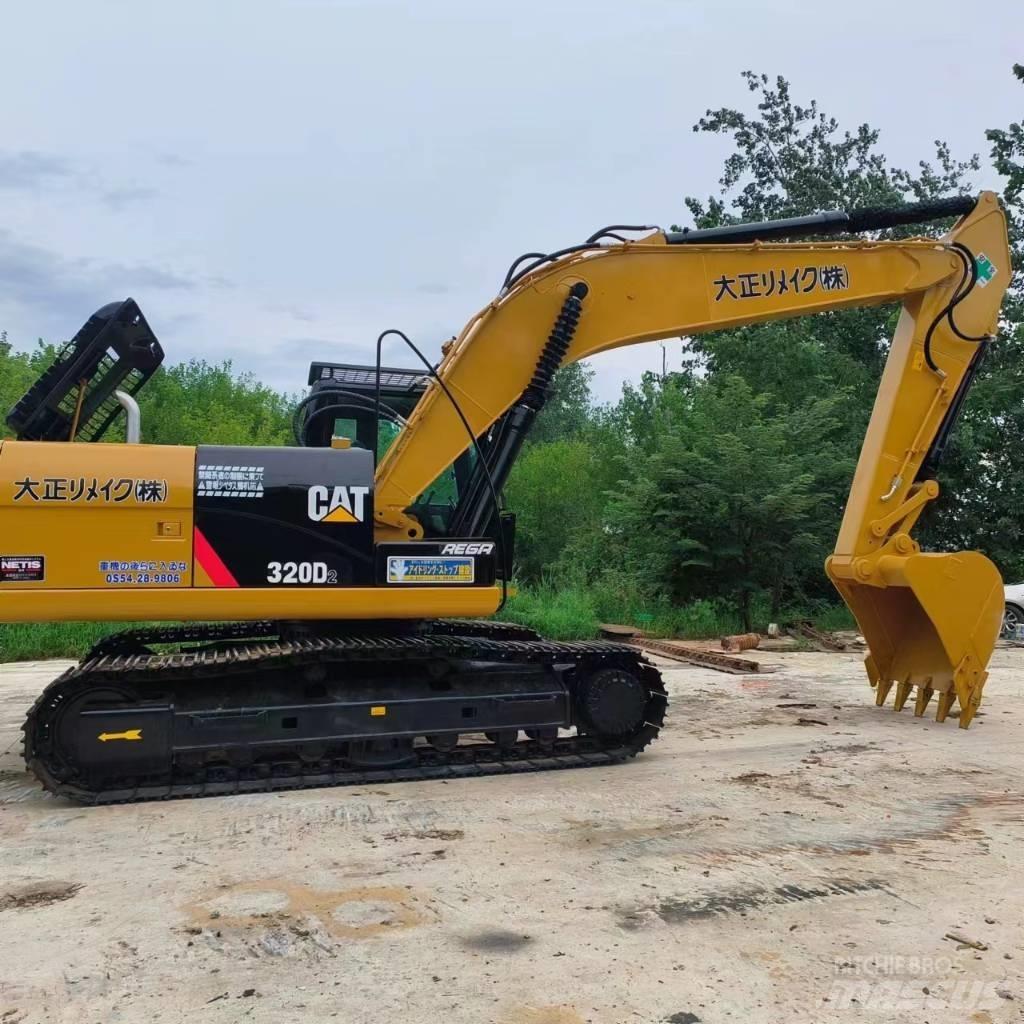 CAT 320D2 Pelle sur chenilles