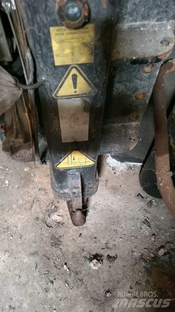 Merlo PICK UP HITCH Autres équipements de chargement et de levage