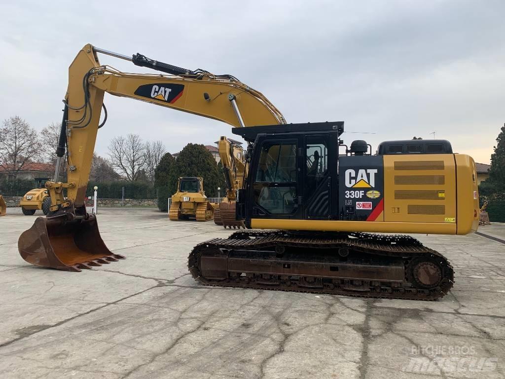 CAT 330 F LN Pelle sur chenilles