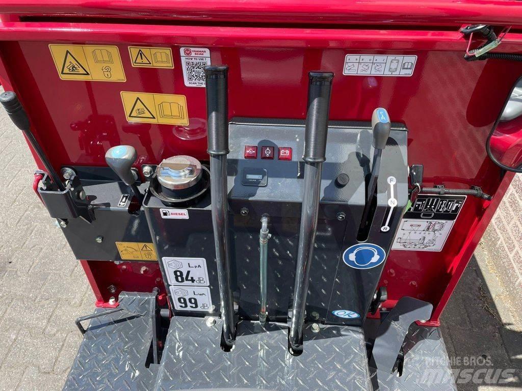 Yanmar C12R-C Tombereau sur chenilles