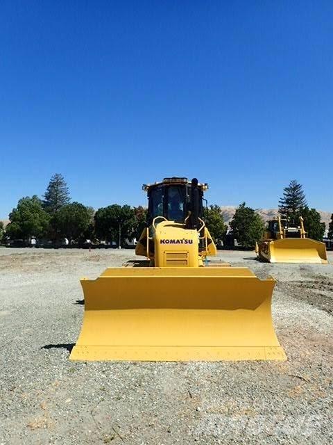 Komatsu D61EX-24 Bouteurs sur chenilles