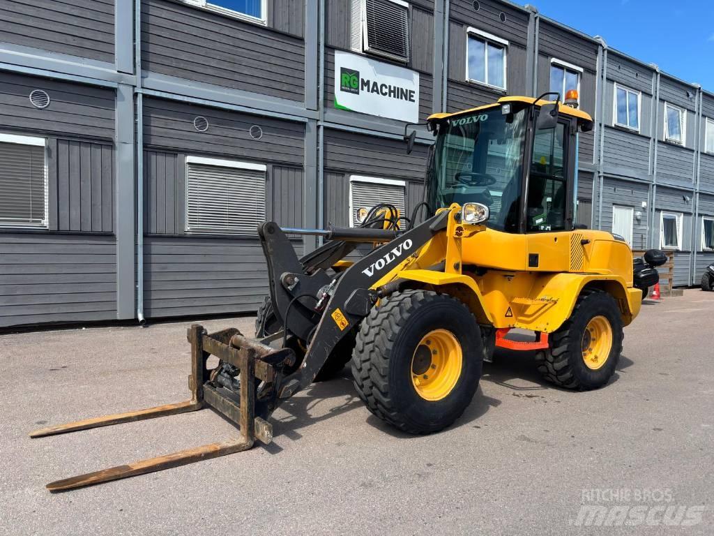 Volvo L 30 G Chargeuse sur pneus