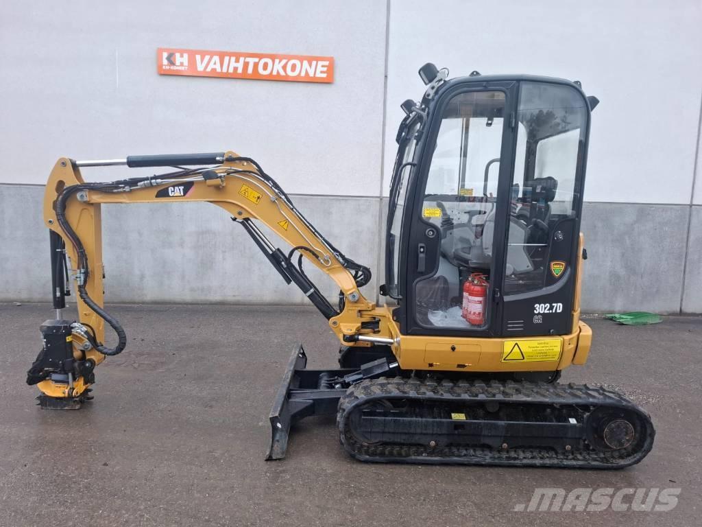 CAT 302.7 D CR Mini pelle < 7t