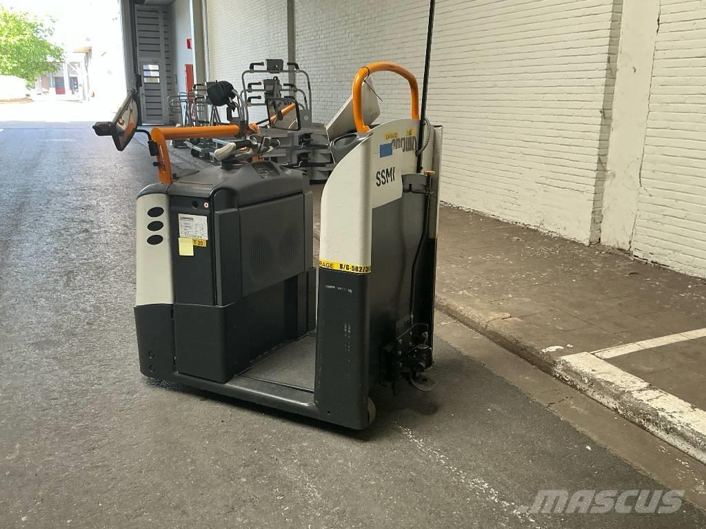 Crown TC 3000 Chariot remorqueur