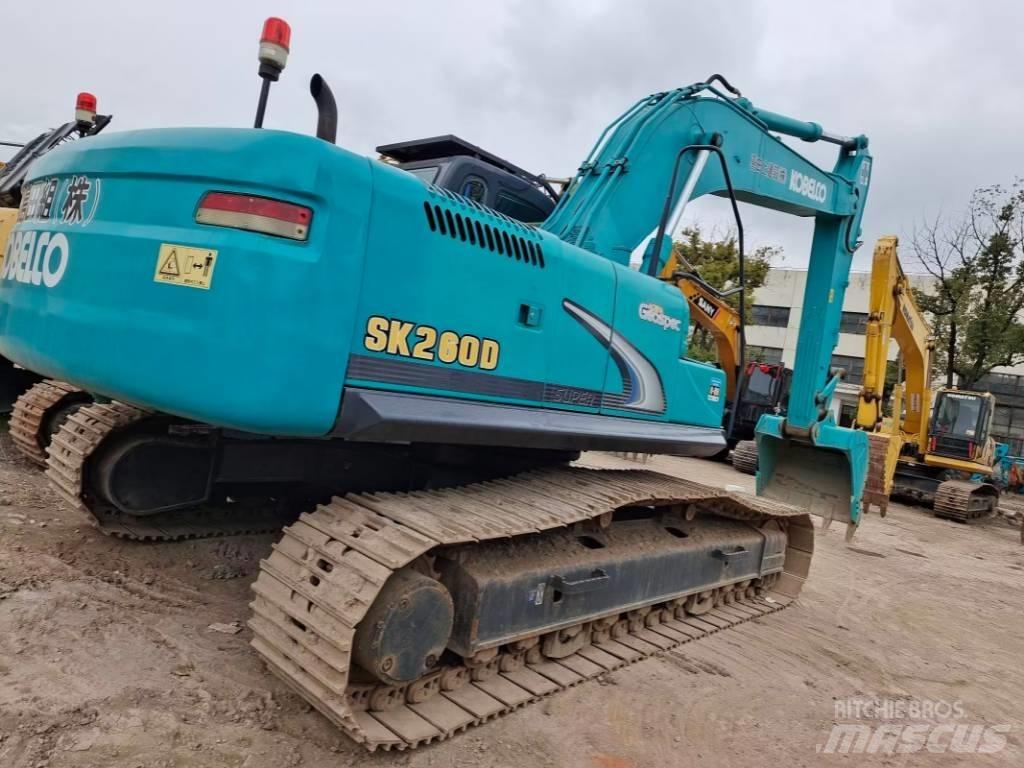 Kobelco SK260D Pelle sur chenilles