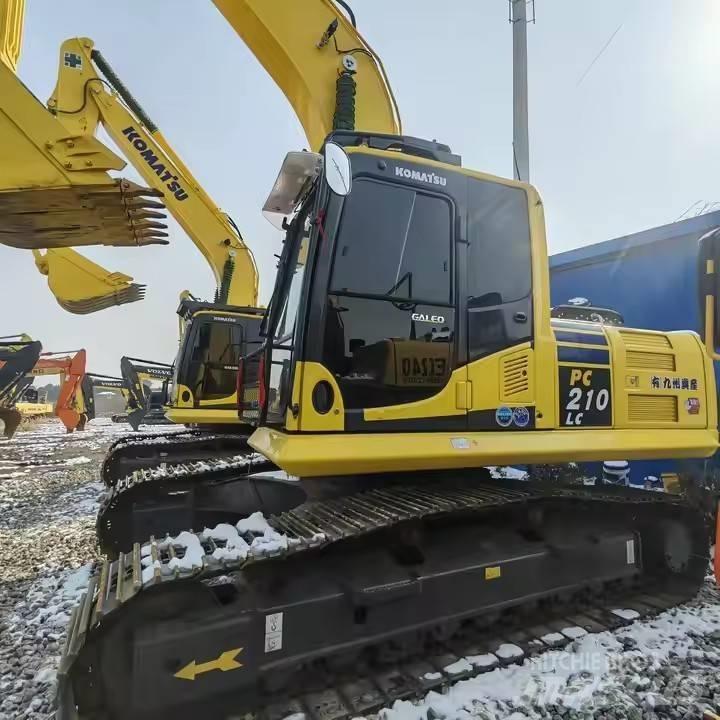 Komatsu PC 210 Pelle sur chenilles
