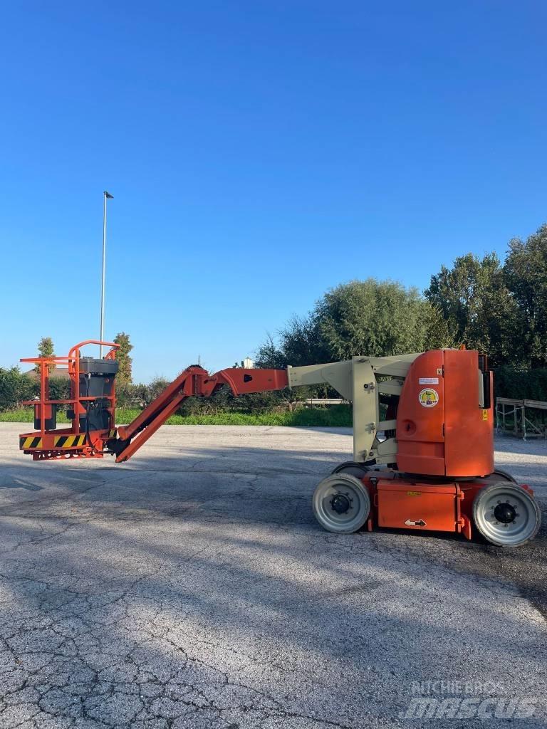 JLG 300 AJP Nacelles articulées