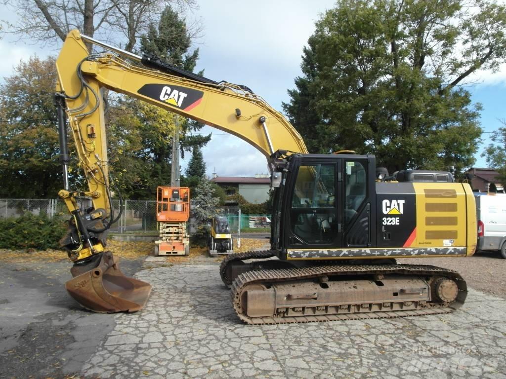 CAT 323 EL Pelle sur chenilles