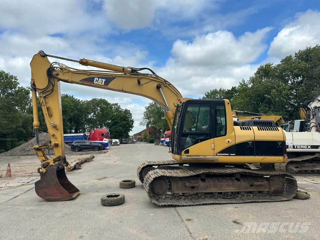 CAT 318 C L Pelle sur chenilles
