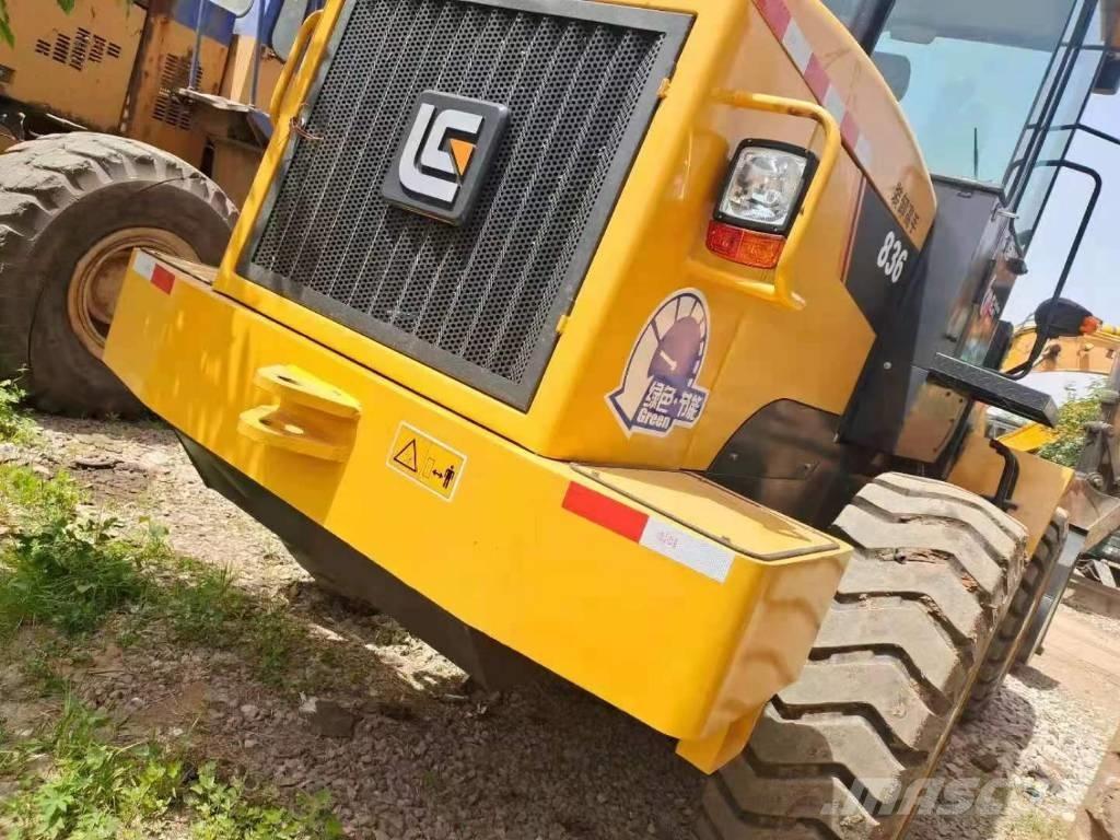 LiuGong 836 Chargeuse sur pneus