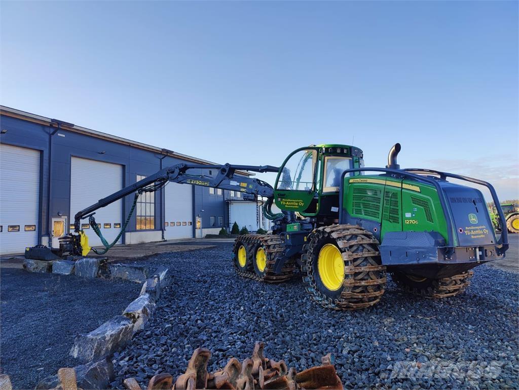 John Deere 1270G Abatteuse