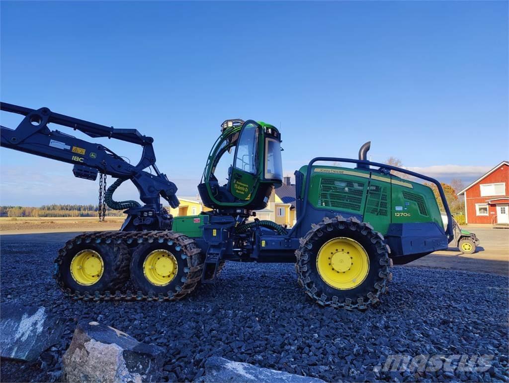 John Deere 1270G Abatteuse