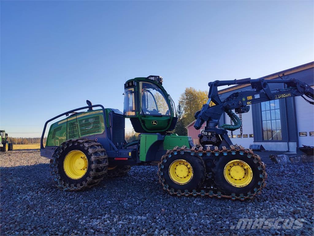 John Deere 1270G Abatteuse