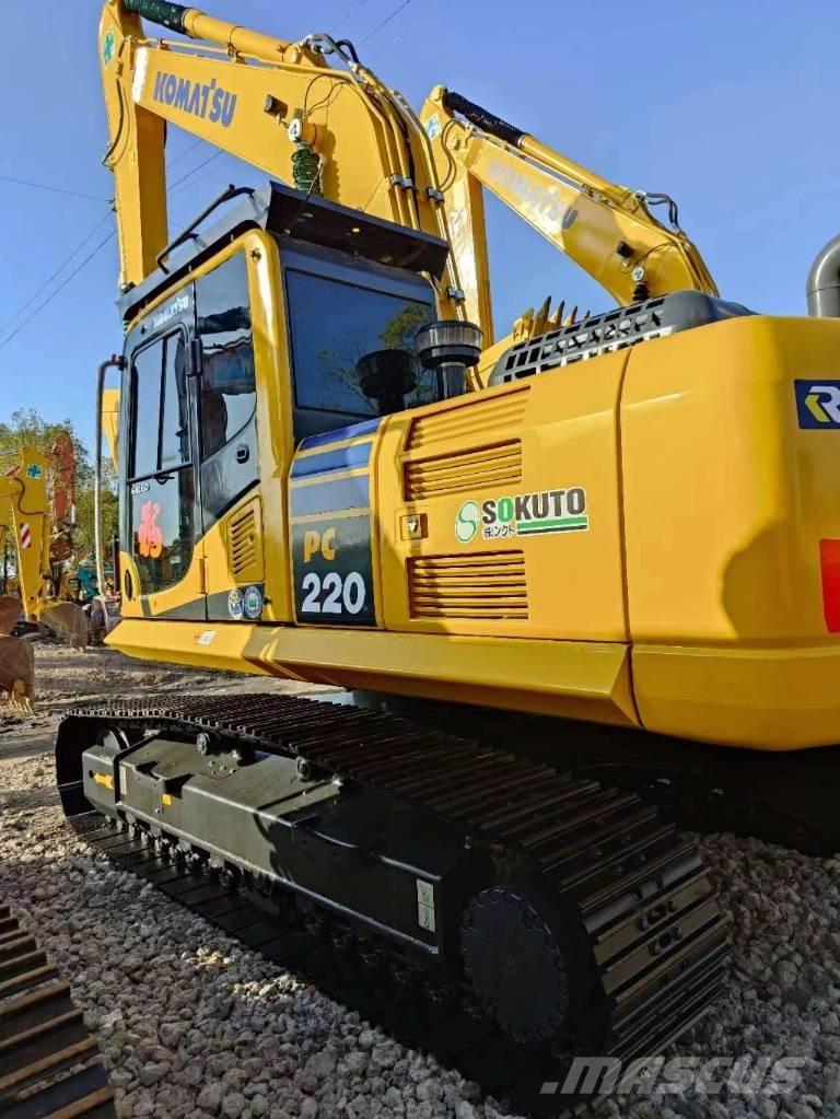Komatsu PC 220-8 Pelle sur chenilles