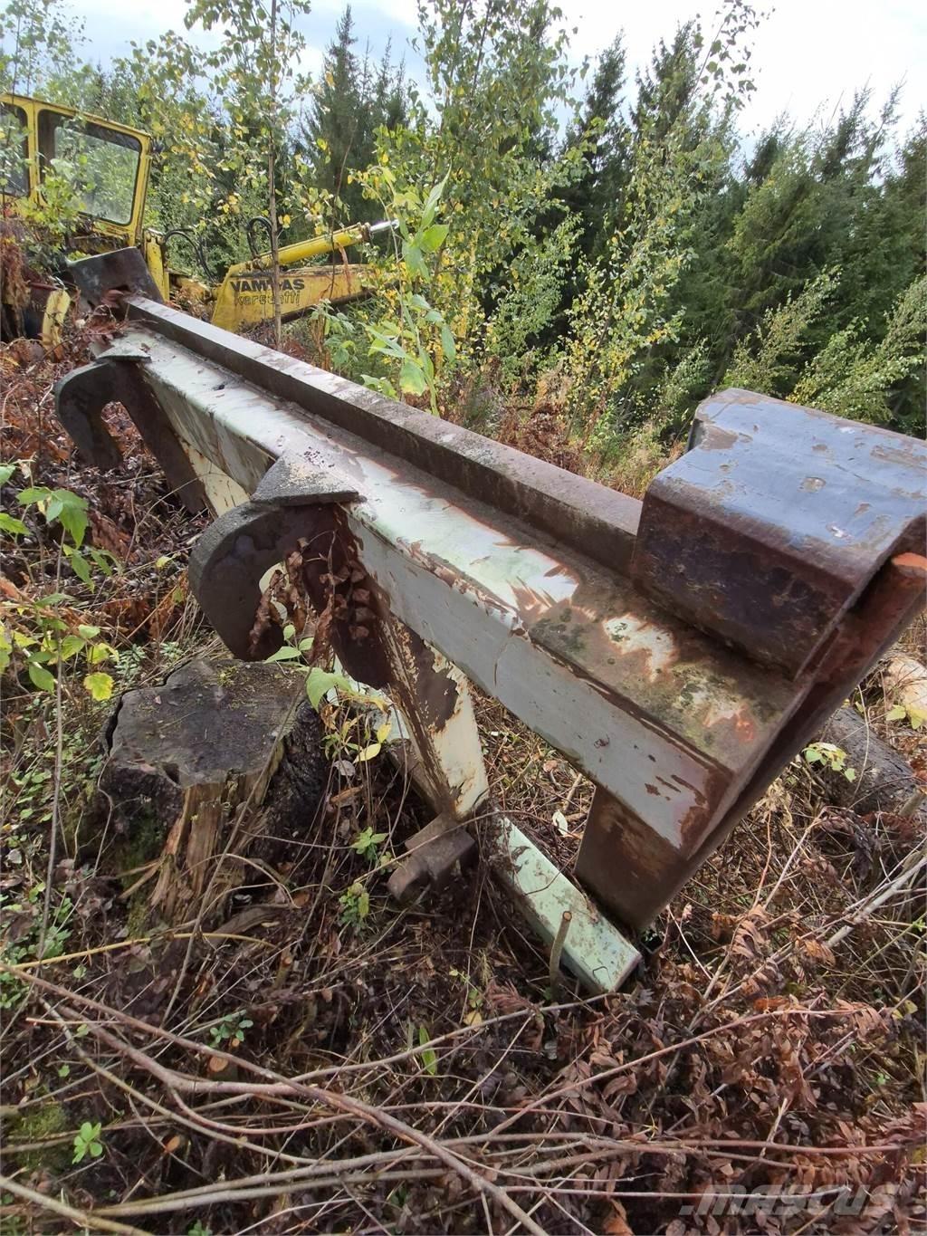 Volvo trukkipiikit Fourche