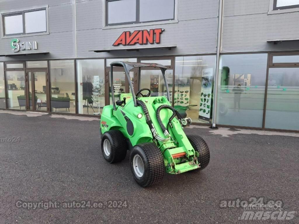 Avant 528 Mini chargeuse