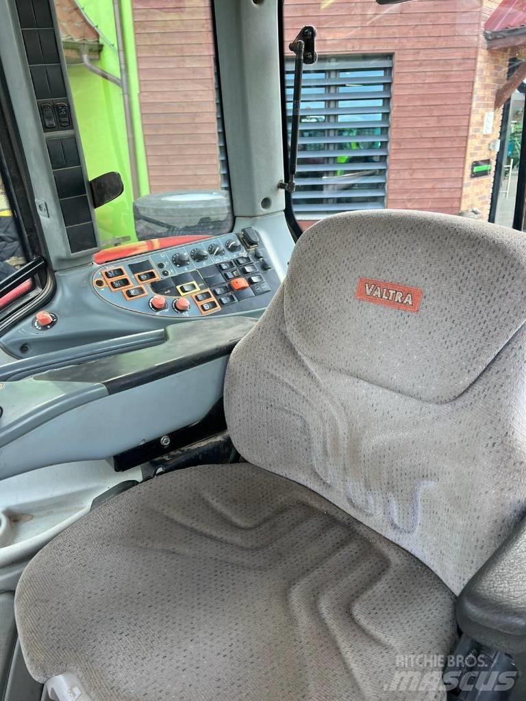 Valtra N 163 Tracteur