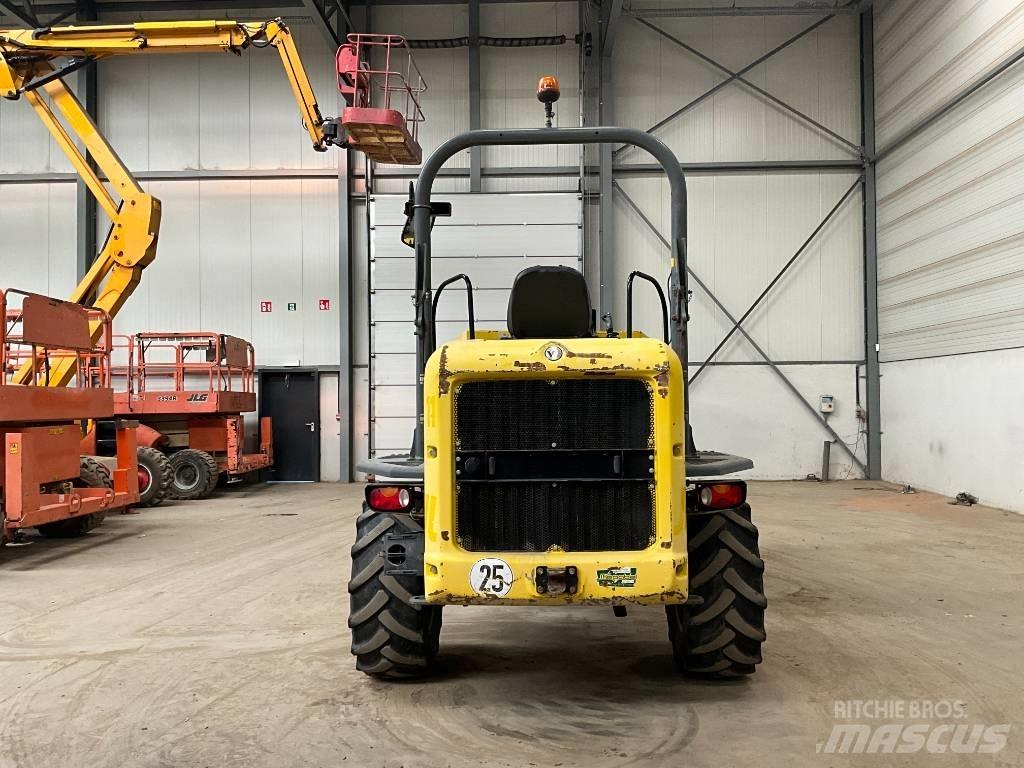 Neuson DW 60 Mini tombereau