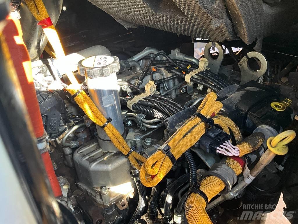 Neuson DW 60 Mini tombereau