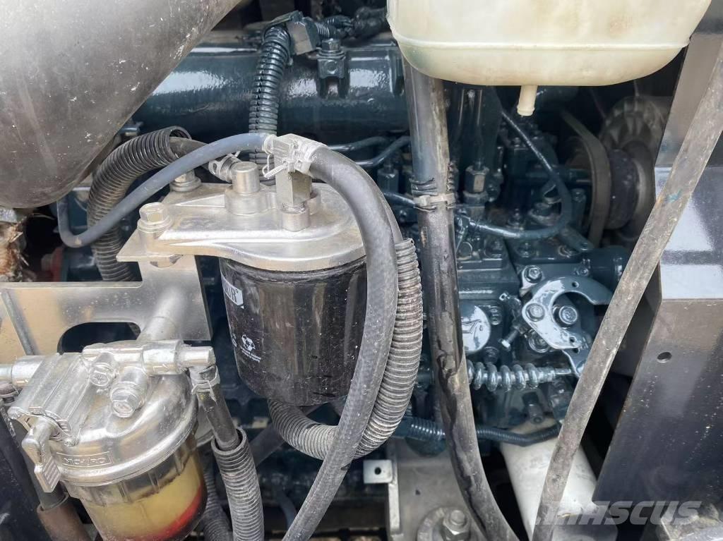 Kubota 155 Pelle sur chenilles