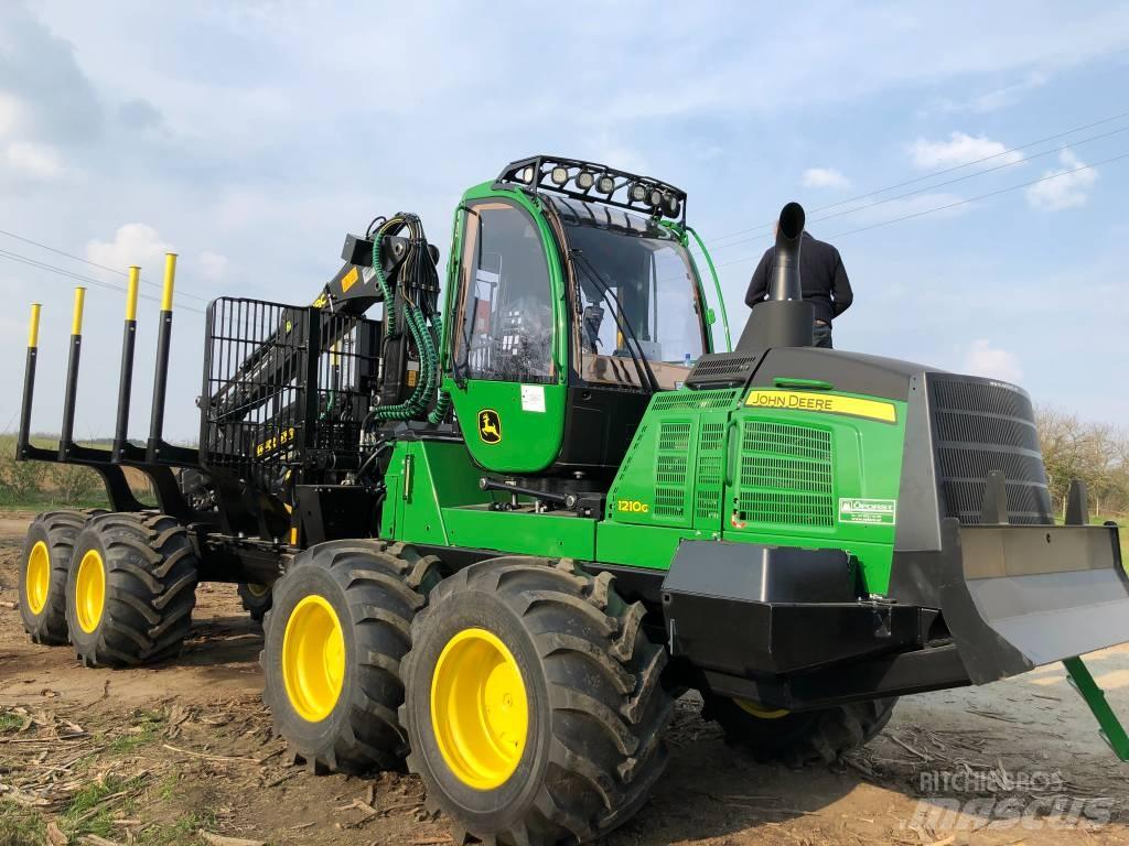 John Deere 1210 G Porteur