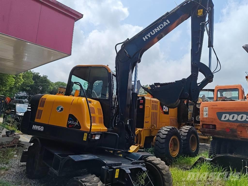 Hyundai R60W Mini pelle < 7t