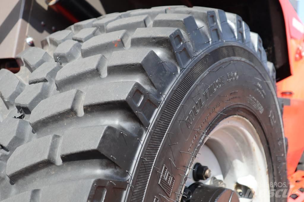Manitou M 26.4 Chariot tout terrain