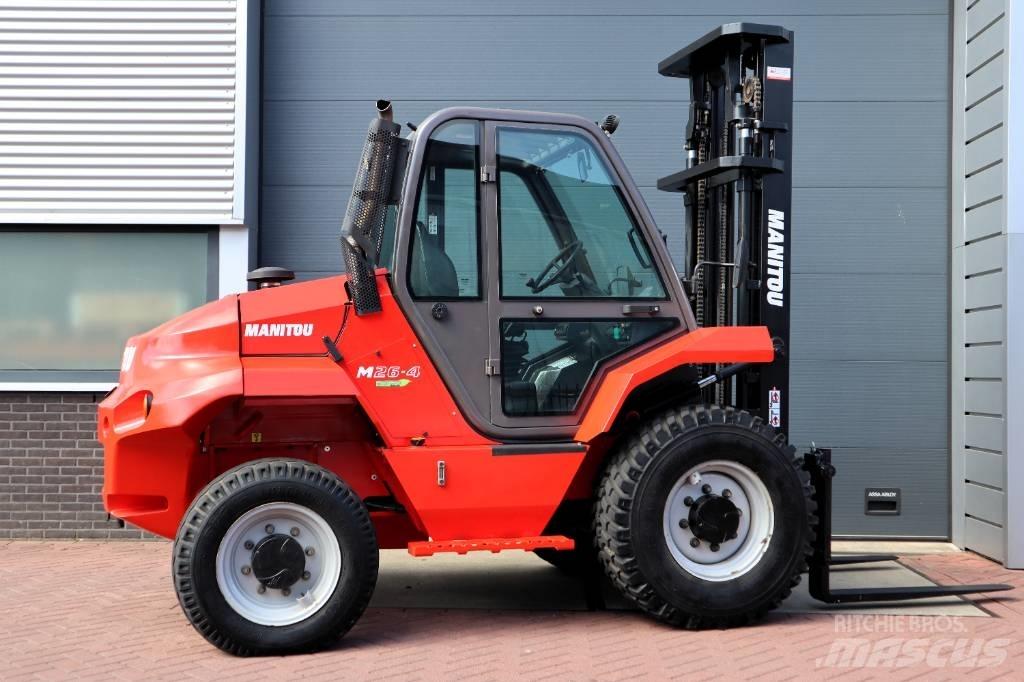Manitou M 26.4 Chariot tout terrain