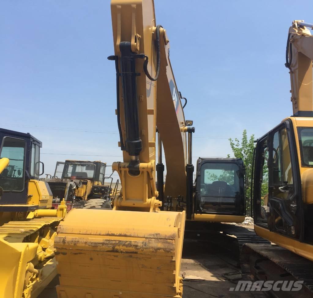 CAT 320 D Pelle sur chenilles