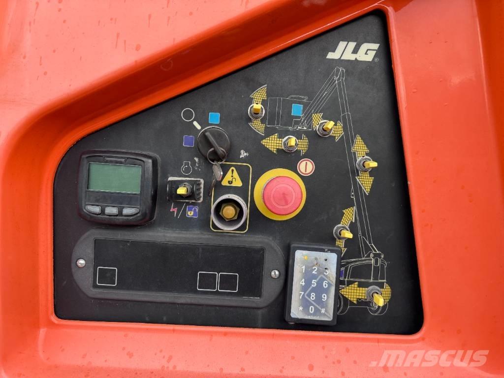 JLG 460 SJ Nacelles télescopiques