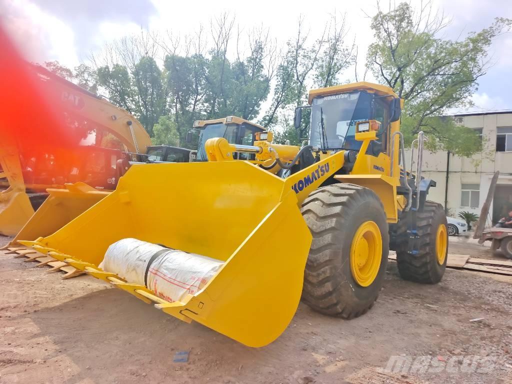 Komatsu WA 470-3 Chargeuse sur pneus