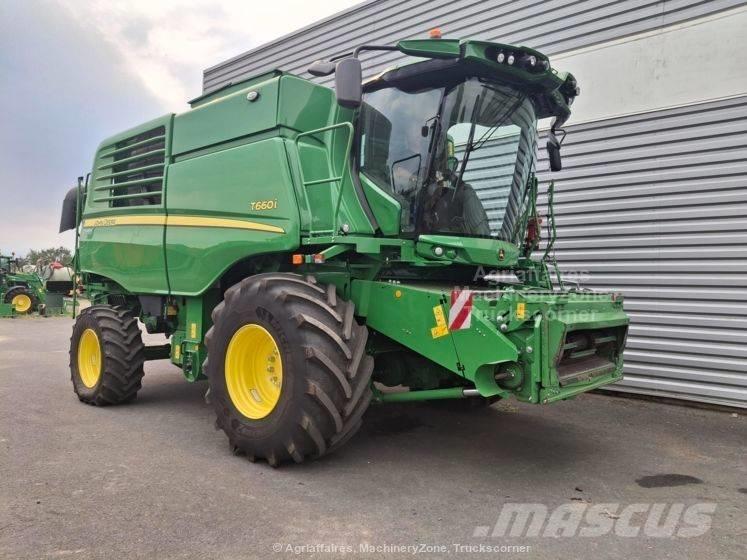 John Deere T 660 i Moissonneuse batteuse